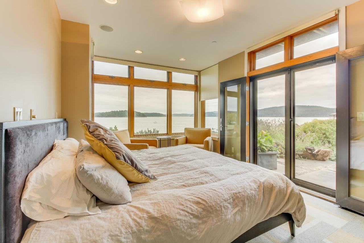 Fidalgo Island Waterfront Stunner Villa Anacortes Exterior photo