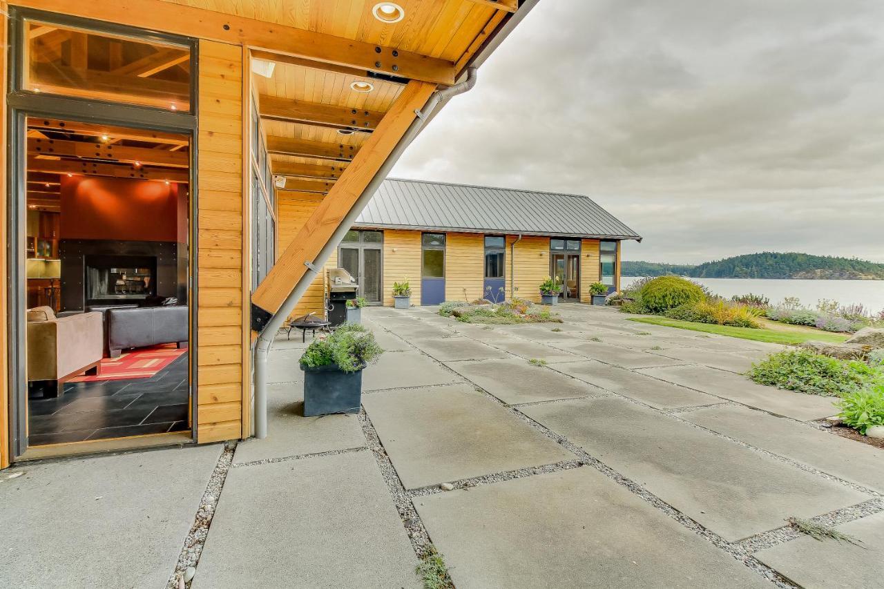 Fidalgo Island Waterfront Stunner Villa Anacortes Exterior photo